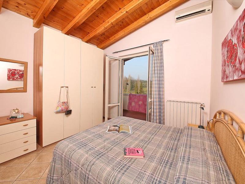 AFE5F4C13CA78D9AE54A409CC988EC68