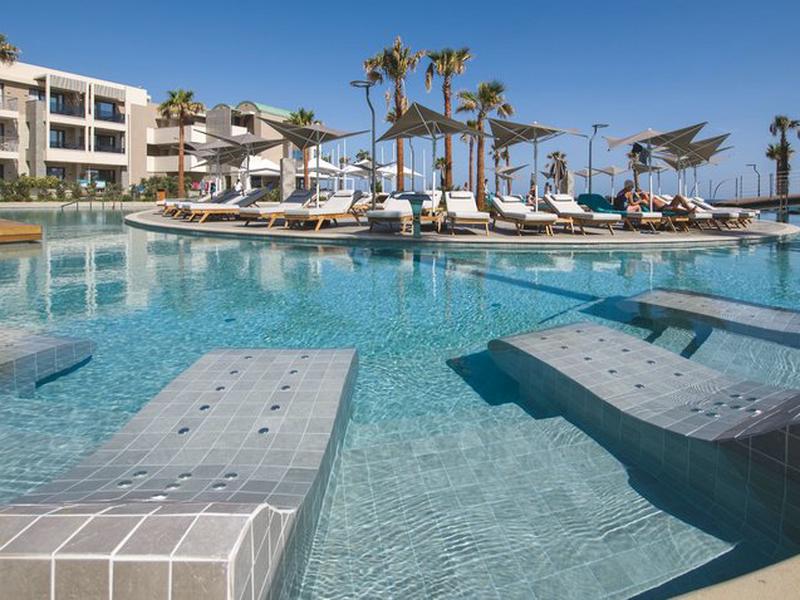 51ED79AB161310C62E6488F756FDCC4C