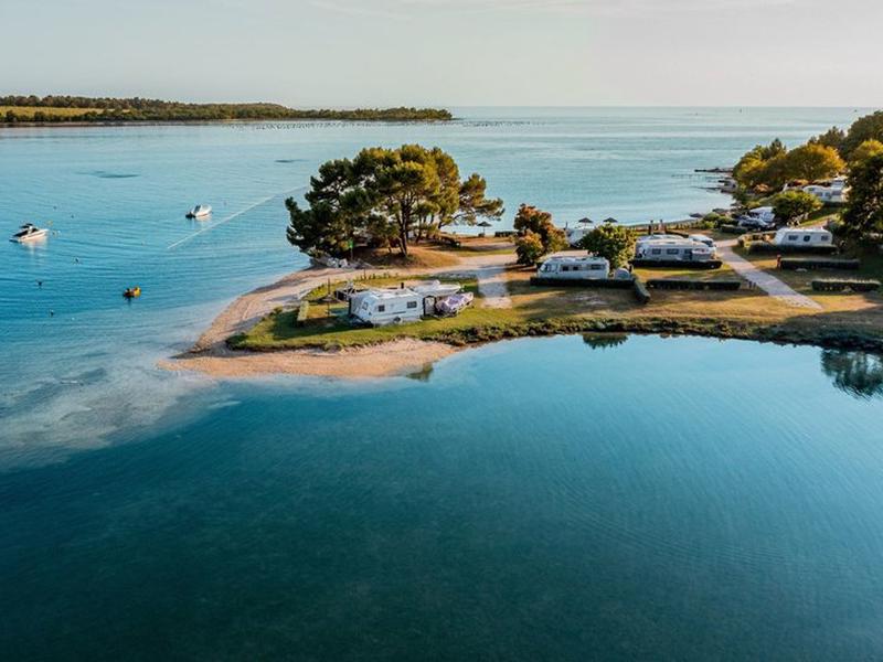 DC2D3616C9CC901C53115FFB72CD2127