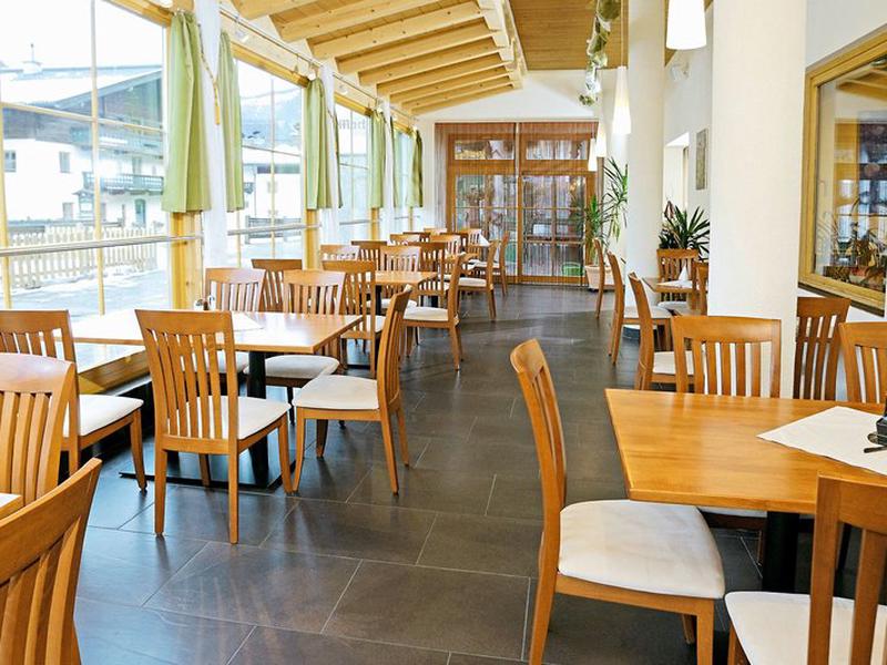 6D1BB30FD85FF7092F8FF91F79E1E5E8