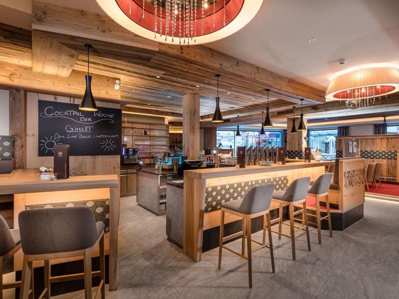 91EAAA89056B330E826567D61D0CFD4A