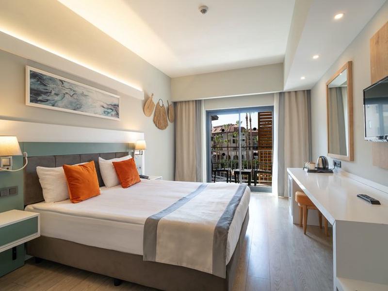 8AD4F57A1347D69C7F0A44F61514627C