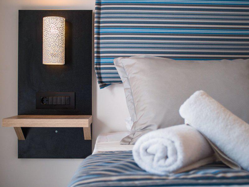 E24F347287C036DC4B819397606C8570