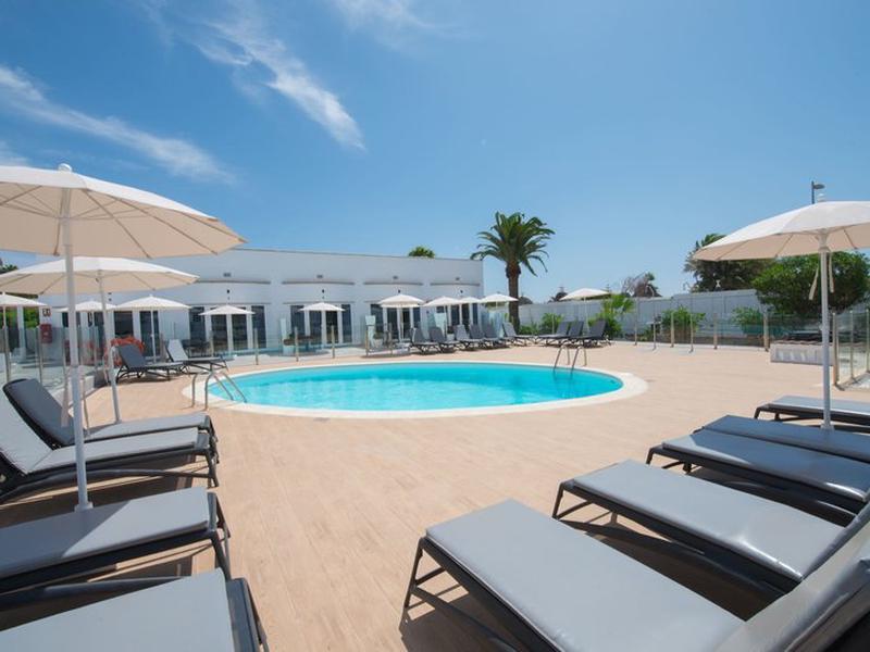 D0463DDCA21D8B48CB4DC461B23B9240