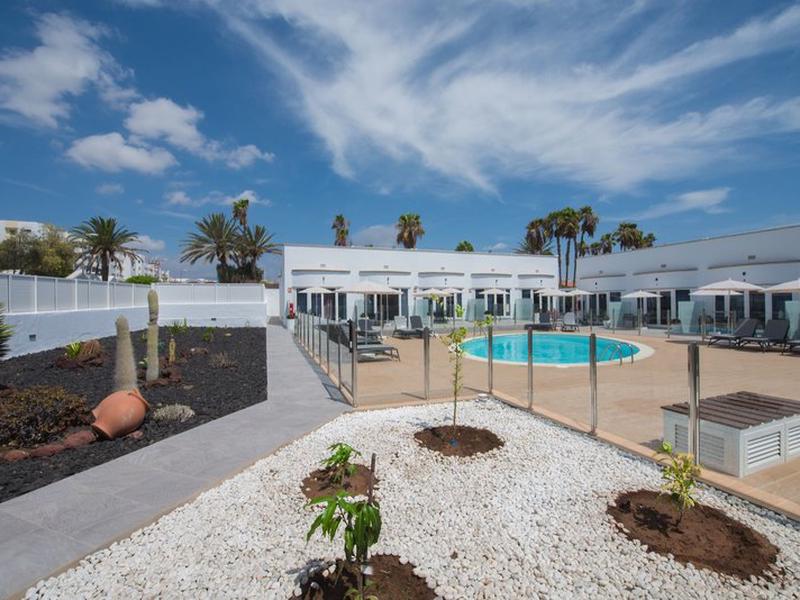 FE92BC389944F0C6C99A7BA857FA14AD