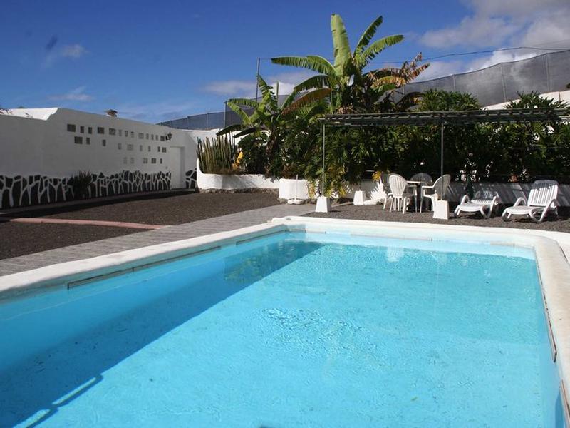 E347BE3EF59E8964E2DF75F000BC0AA6