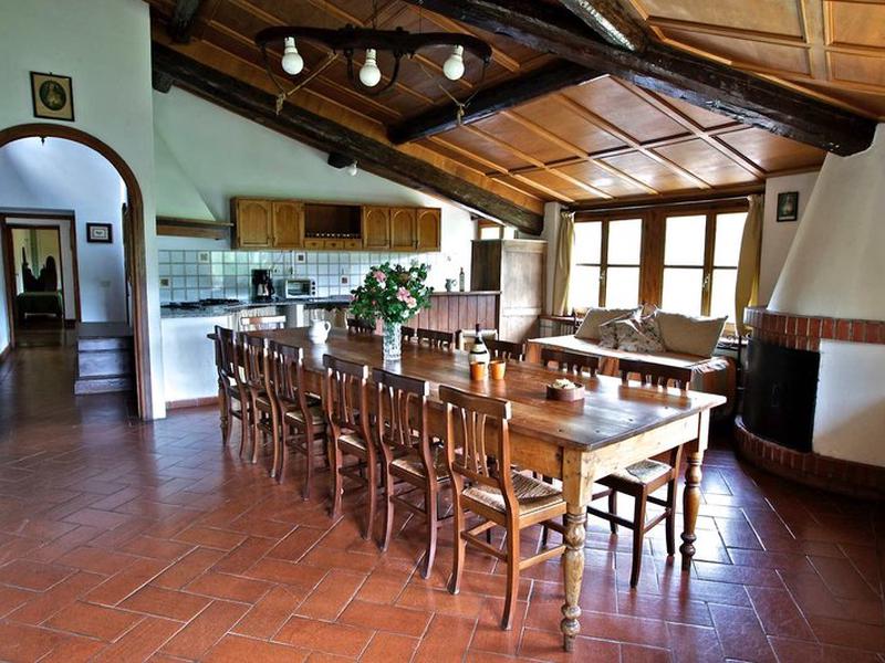 FBD8EB5AC4BFE2D3EEB641AA9B334209