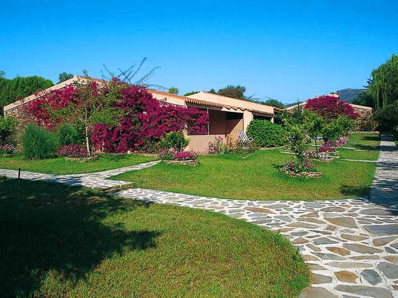 02199CA28F895351B4758860245203D7