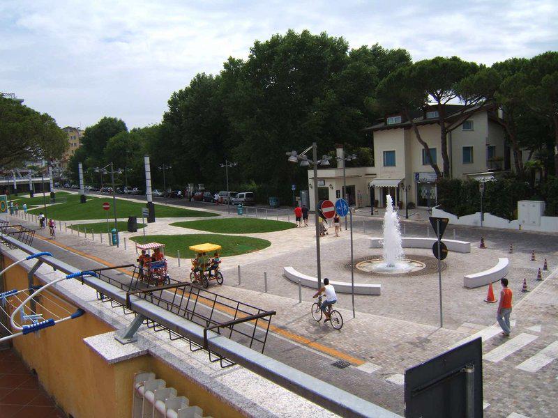 90EFE574EEF32576E6C3D567A0632B7F