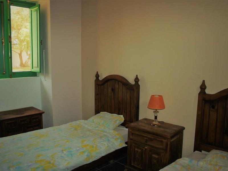 DCC905800180AB7751D34D416983CCE9