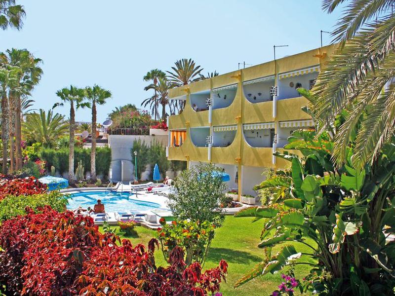 EDB93B4F3CE98DEF852807EBCC3987C7