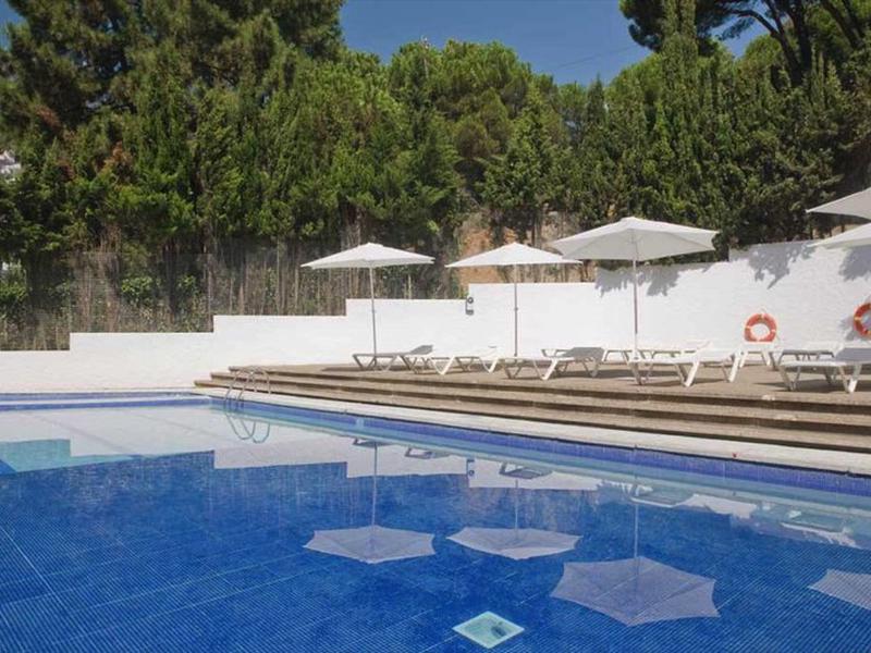 2348CE3EDF0E284094220C225305944C