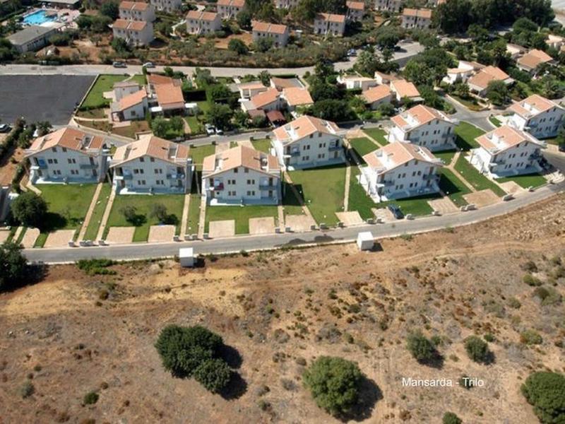 56D0CD2AB0737624167D1F77660CBE73