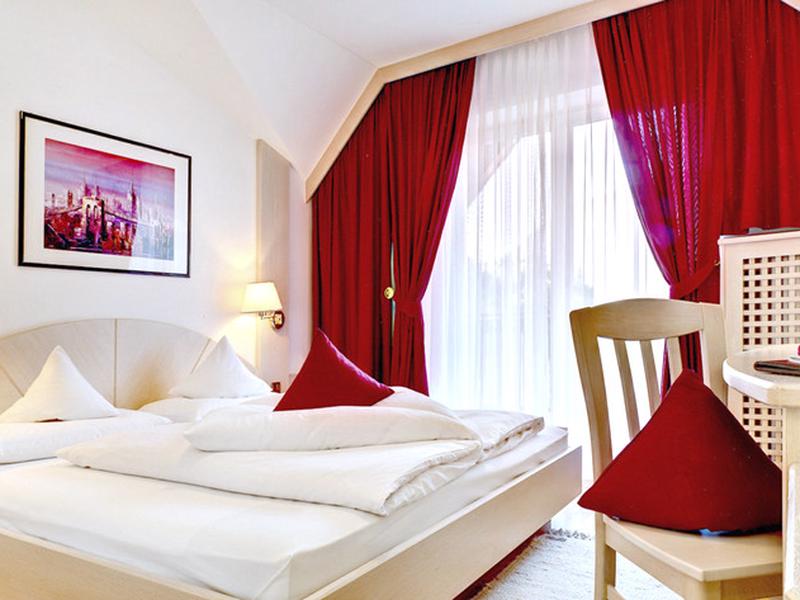 317DAA0B8F50FA08CB869ED712457BE7