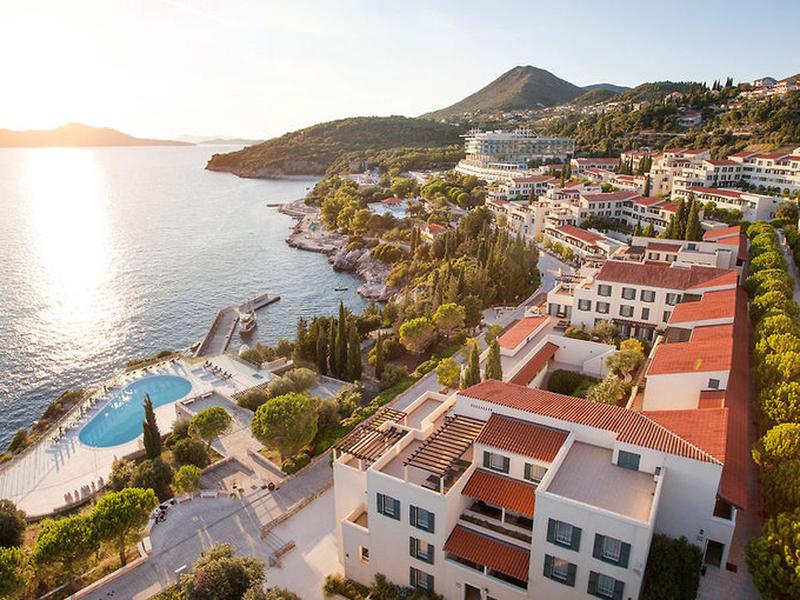 642F07A31EAA3EB83B8324D5D5C38171