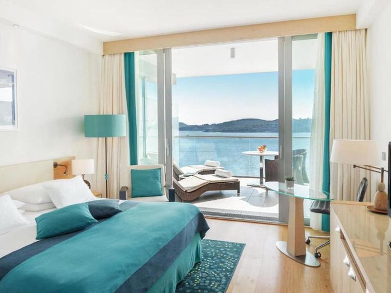 B46CBEEEB463DAB5076D803A76250474