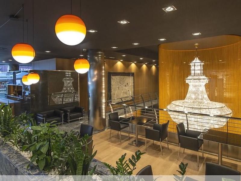 19F005DC58DFA4E036439D801D7A1D82