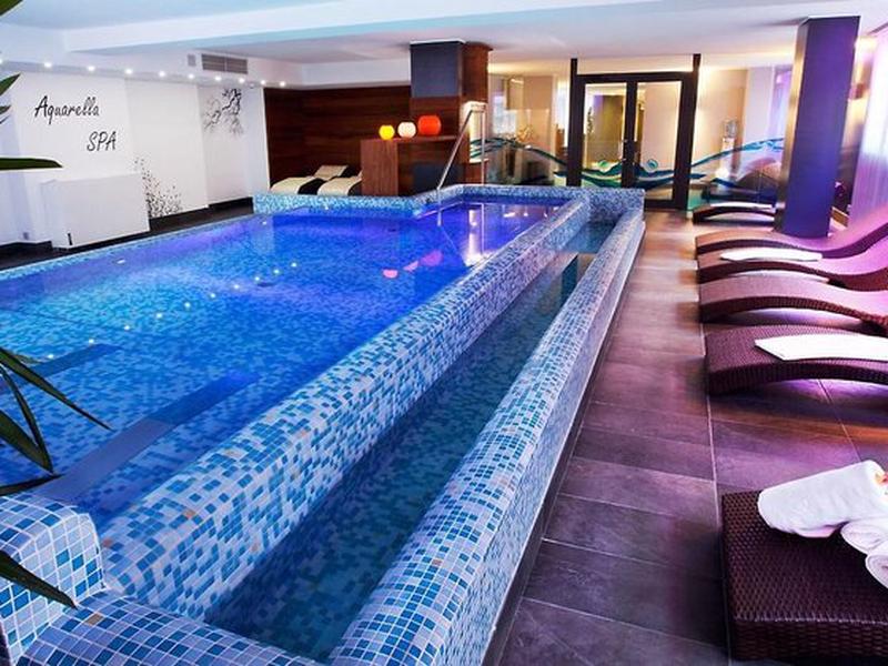 024847EEDF233095953AFE5302A56323