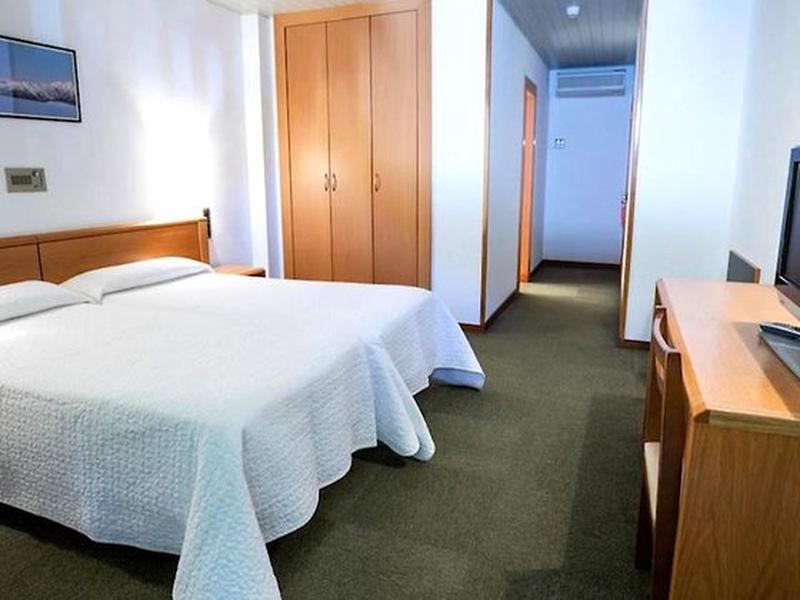 9AC24A12FC103048A3532929904AD582