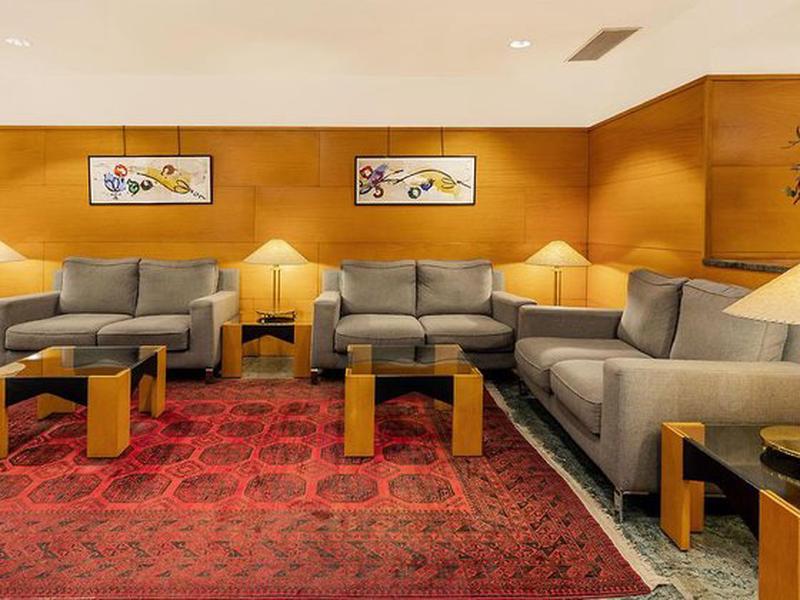 5AEFC301B85F20156D3C826A5552C0B8