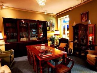 Wohnen bei Tante ALMA (tr)