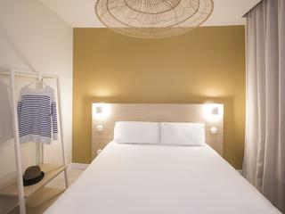 Life Marseille Vieux Port (tr)