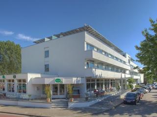 Hotel Yachtclub (tr)