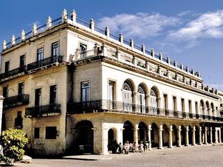 Hotel Santa Isabel (tr)