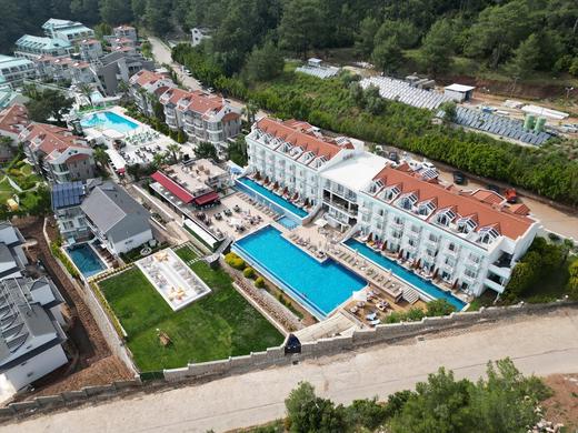 Ramada by Wyndham Fethiye Ölüdeniz (Adults only 16+)