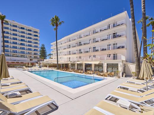 Bikini Universal Hotel