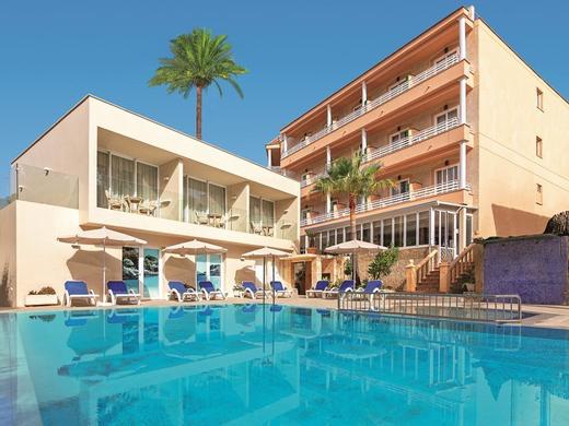 Venecia Paguera Hotel