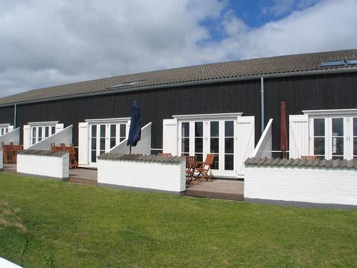 'Ingeborre' - 100m to the fjord / 6 pax