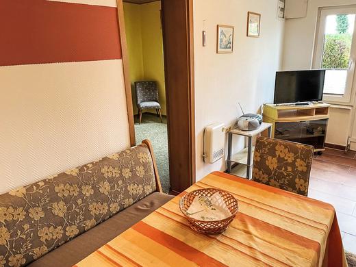 Schmidt (App. 3) / 4 pax