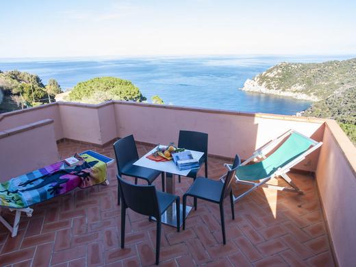 Borgo Patresi / 4 pax