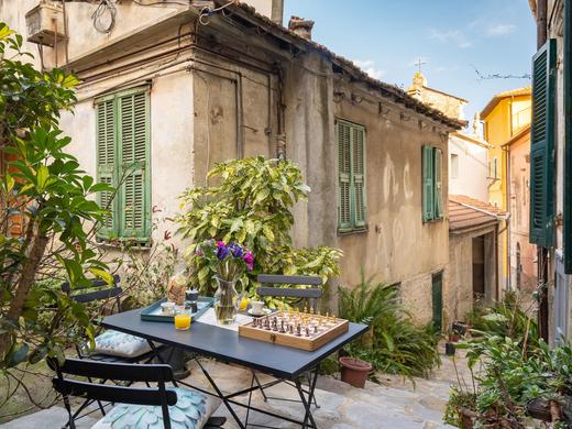 Caruggiu (PTB193) / 4 pax