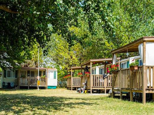 Baia Holiday Gasparina / 4 pax
