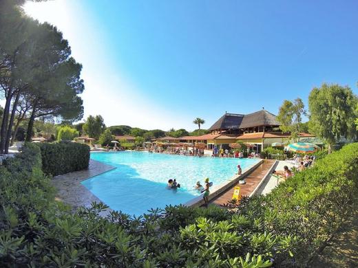 Camping Free Beach / 6 pax