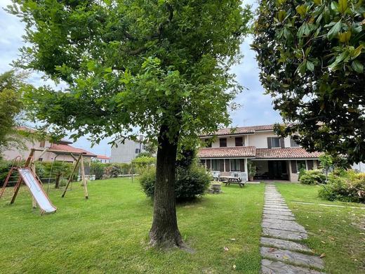 'Casa della Nonna Rooms / 5 pax