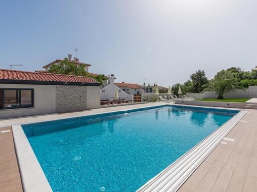 Wohnung in Pjescana Uvala mit Terrasse und Garte / 2 pax