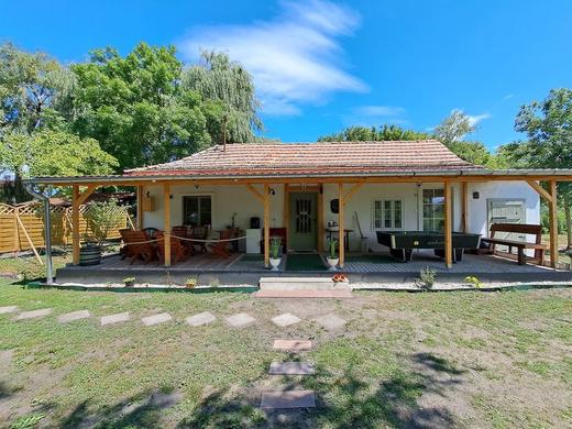 Balatoni Farmhaz / 4 pax