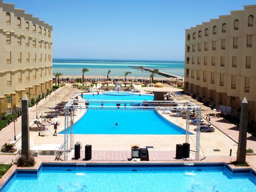 AMC Royal Hotel & SPA