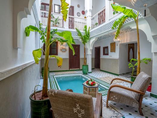 Riad Les Dunes and Spa