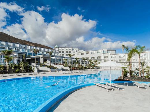 Royal Palm Resort Spa