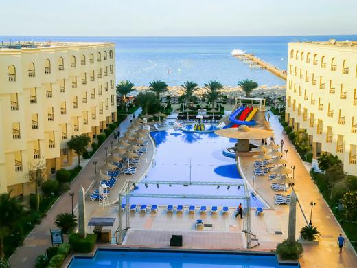 AMC Royal Hotel & SPA