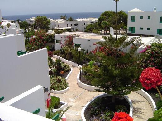 El Guarapo Apartments