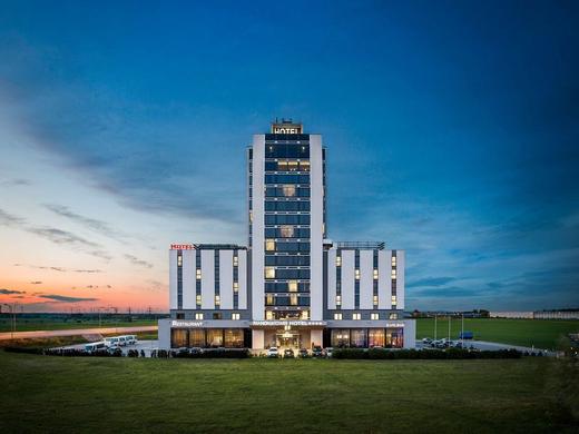 Pannonia Tower Parndorf