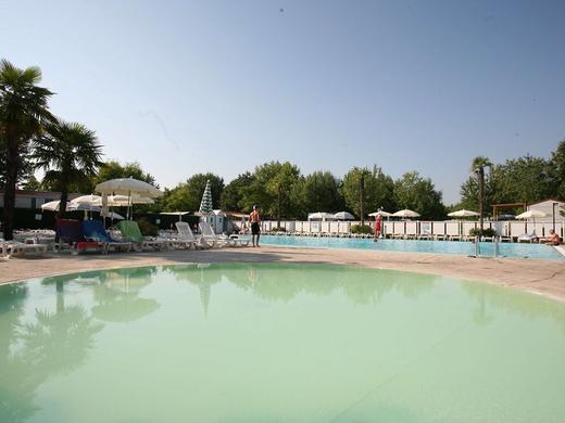 HC Butterfly Camping