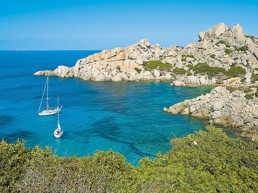 La bella Italia mit der Vespa - Sardinien