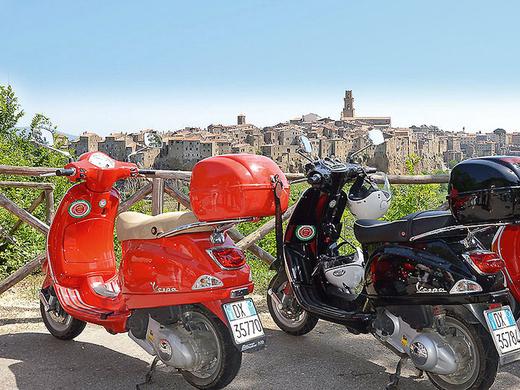La bella Italia mit der Vespa - Toskana - Economy