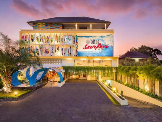 Bliss Surfer Hotel